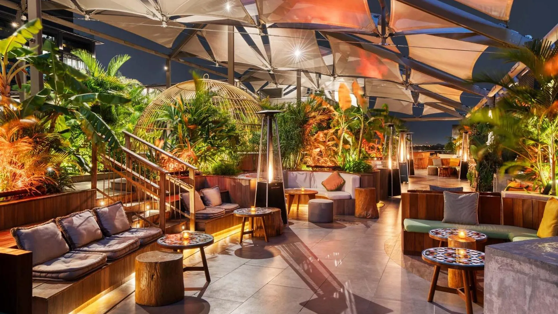 *****  25Hours Hotel Dubai One Central ОАЭ